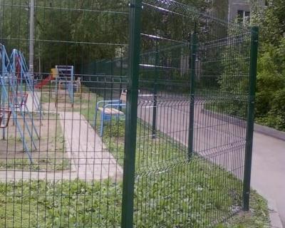 Забор 3д для детской площадки зелёный