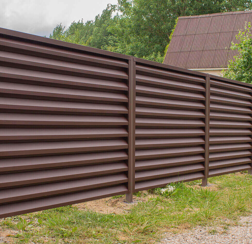 Забор жалюзи металлический